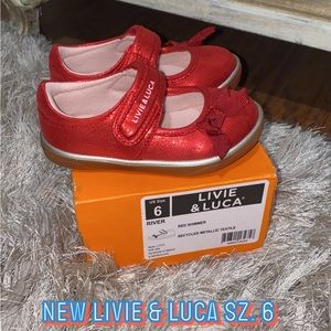 Brand New Livie & Luca. Toddler sz. 6.